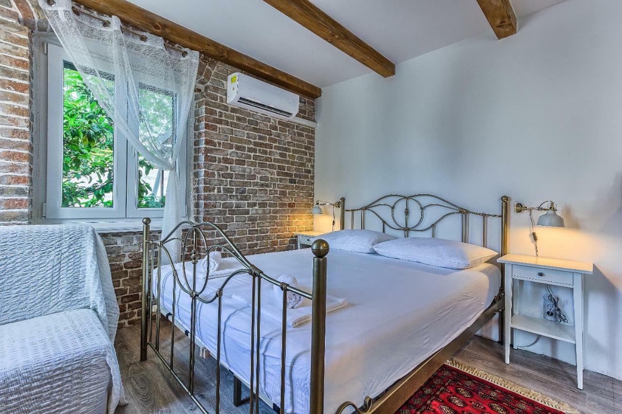 Charming Studio Apartment Σπλιτ Εξωτερικό φωτογραφία
