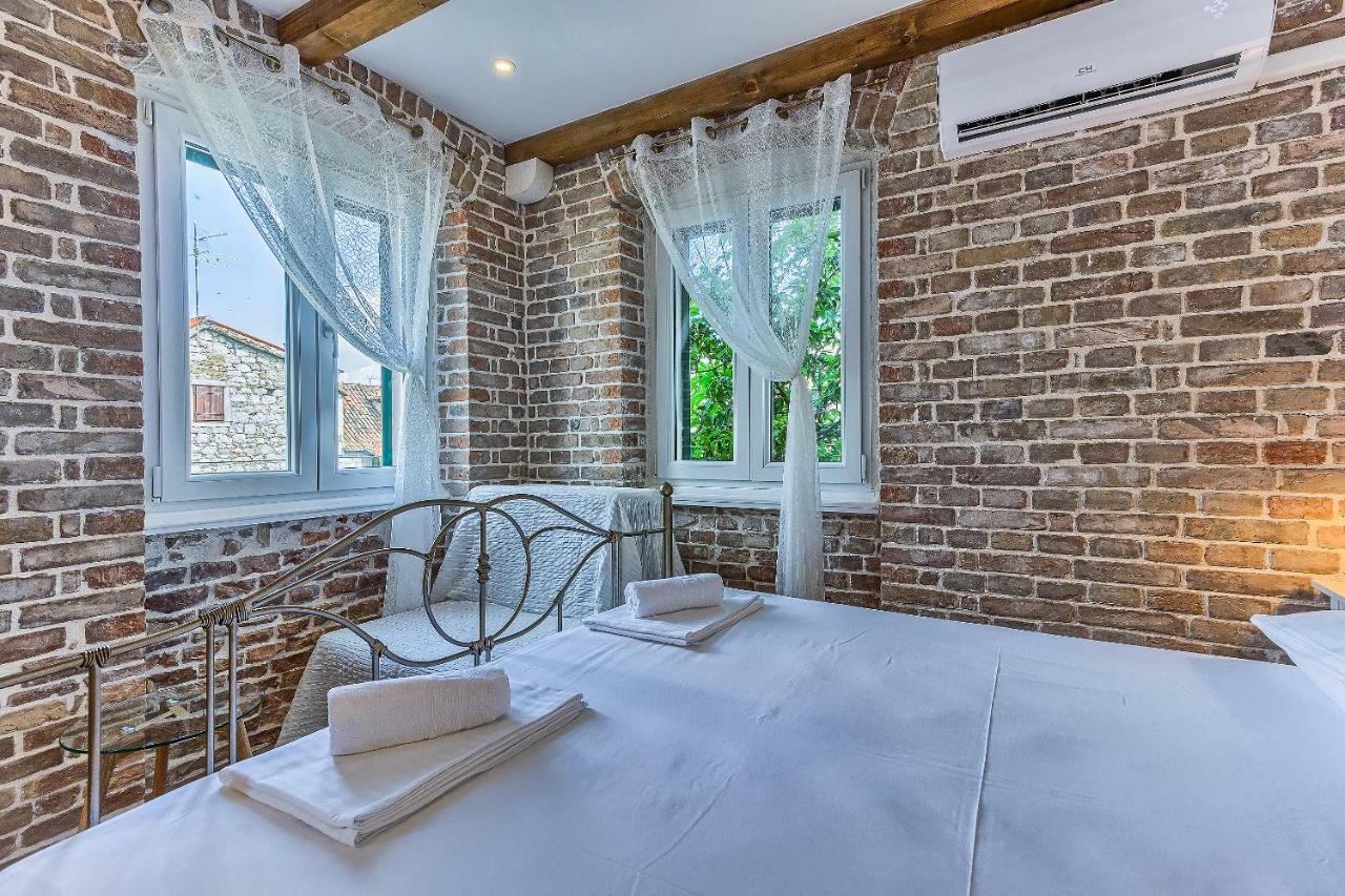 Charming Studio Apartment Σπλιτ Εξωτερικό φωτογραφία